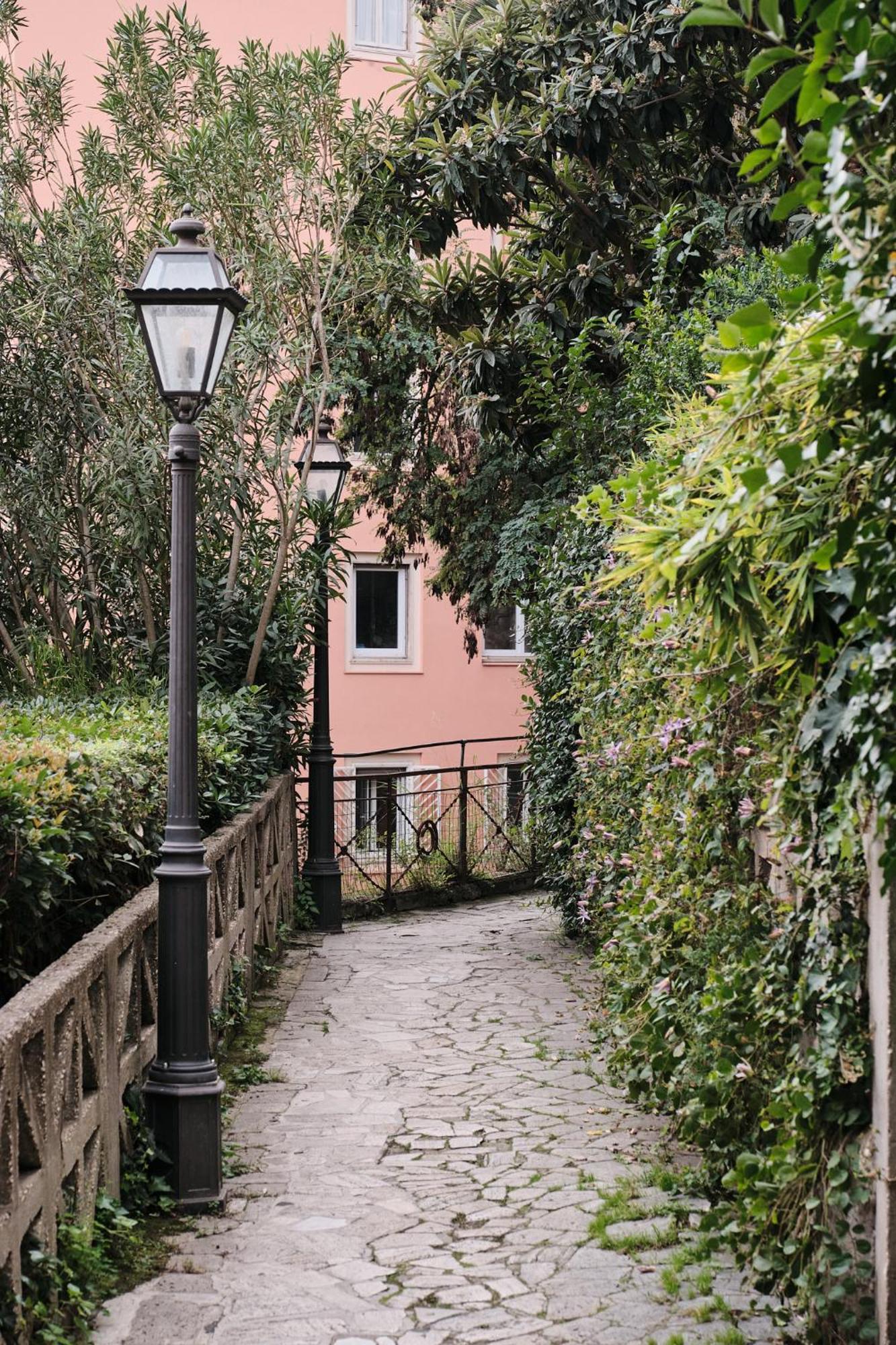 Trastevere- Flat Con Giardino, Ac, Wi-fi & Netflix Apartment *